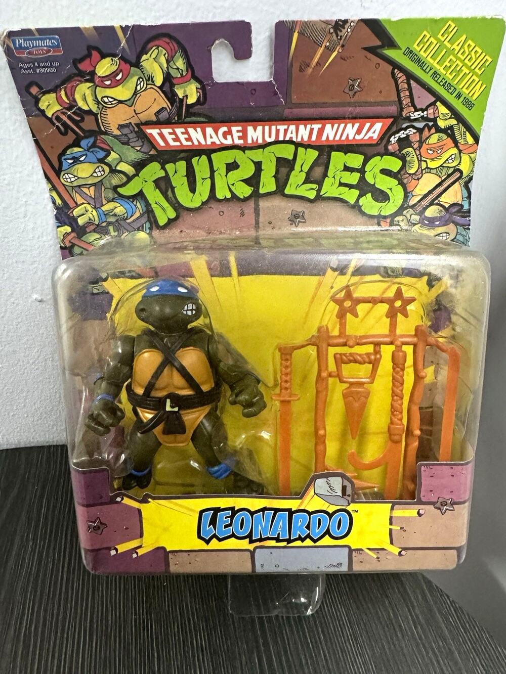 TMNT Leonardo Classic Collection Playmates Action Figure Sealed Retro 1988 Style